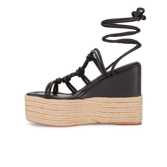 Heels - Picture 2 of 6